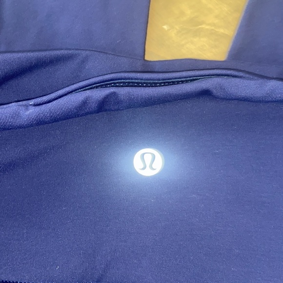 Lululemon Anew Crop 21” - Picture 4 of 7